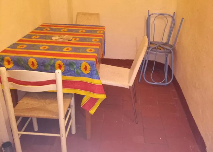 N4 Chambres Partagees Homme Salle De Bain Et Toilette