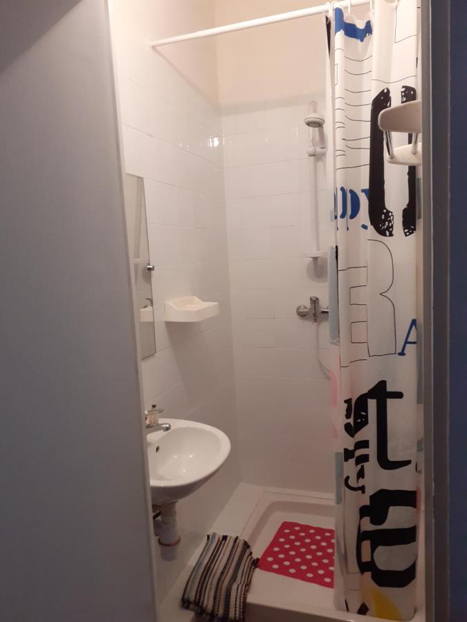 N4 Partagees Homme Salle De Bain Et Toilette Homestay *